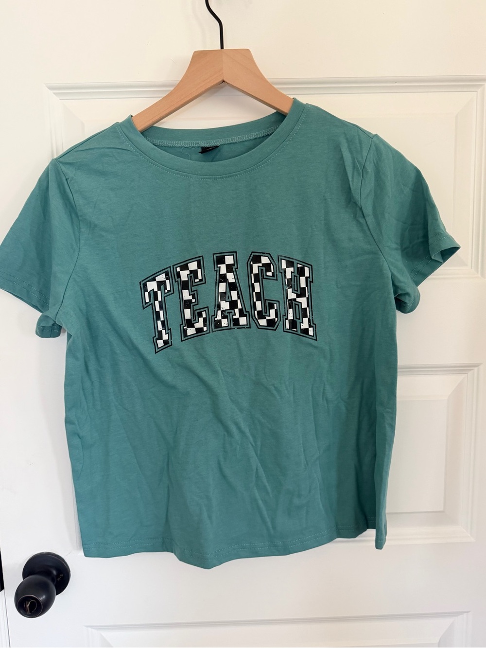 Teacher tee small
